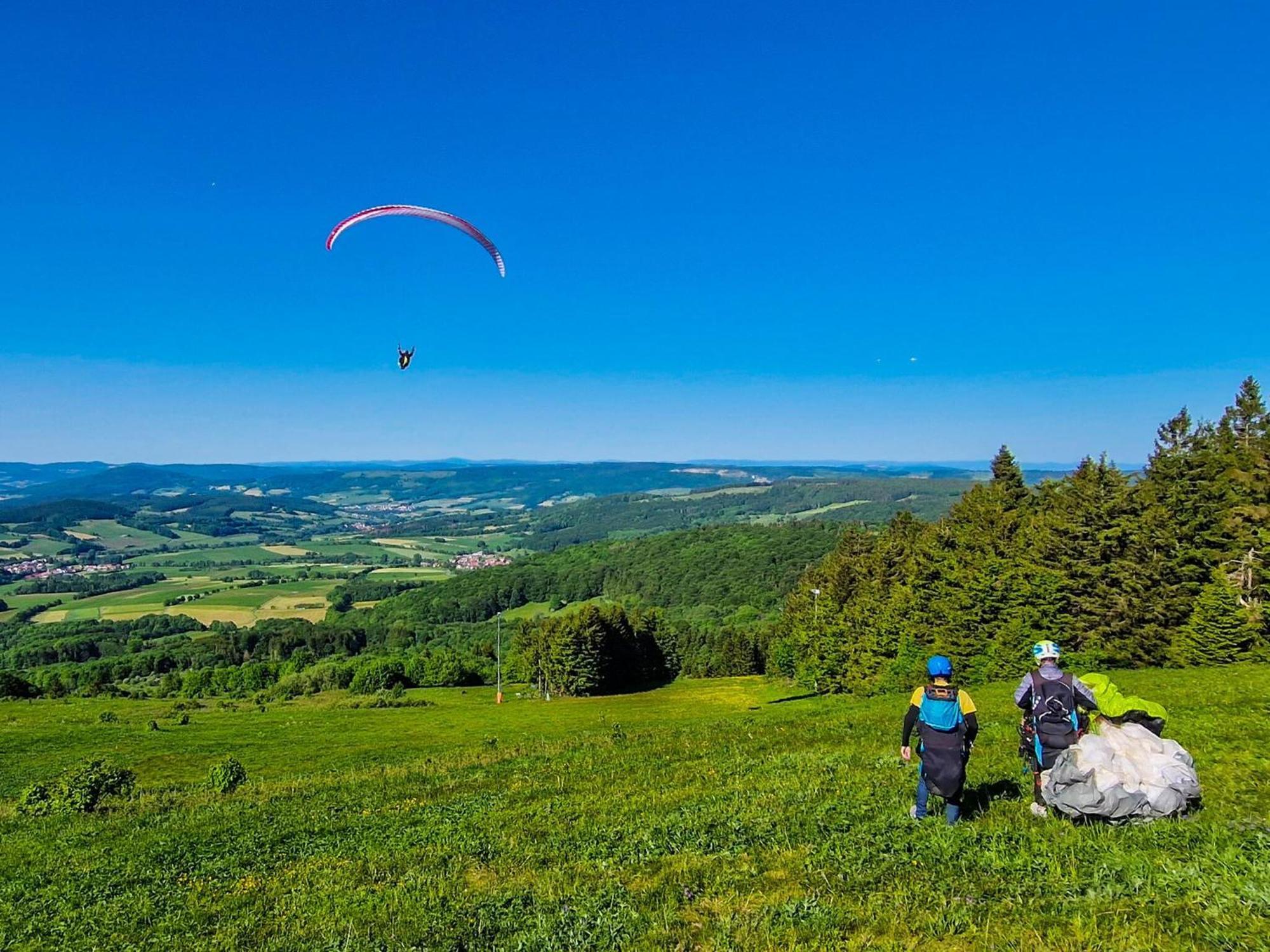 Berghotel Deutscher Flieger Wasserkuppe Gersfeld Eksteriør billede
