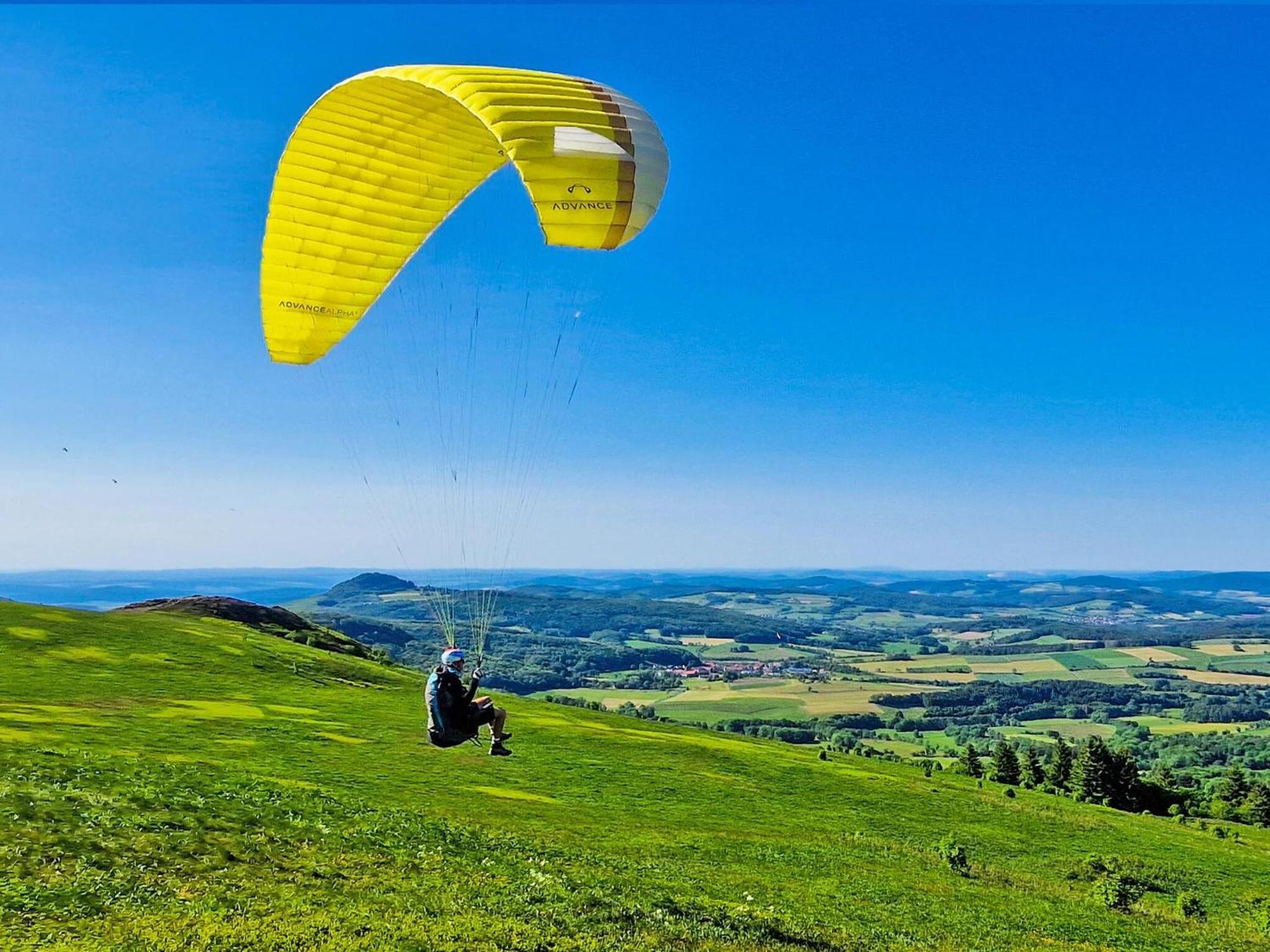 Berghotel Deutscher Flieger Wasserkuppe Gersfeld Eksteriør billede