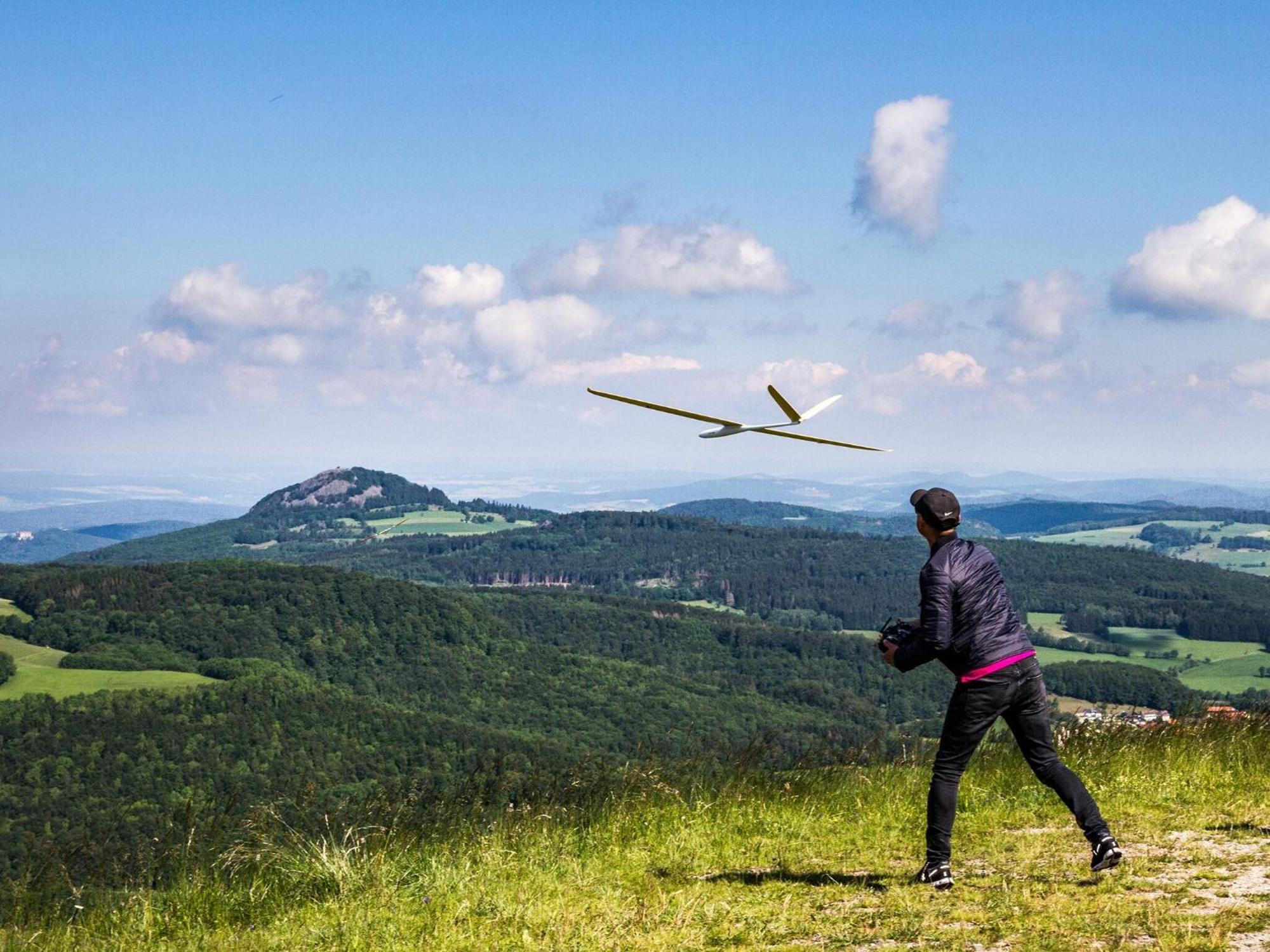 Berghotel Deutscher Flieger Wasserkuppe Gersfeld Eksteriør billede